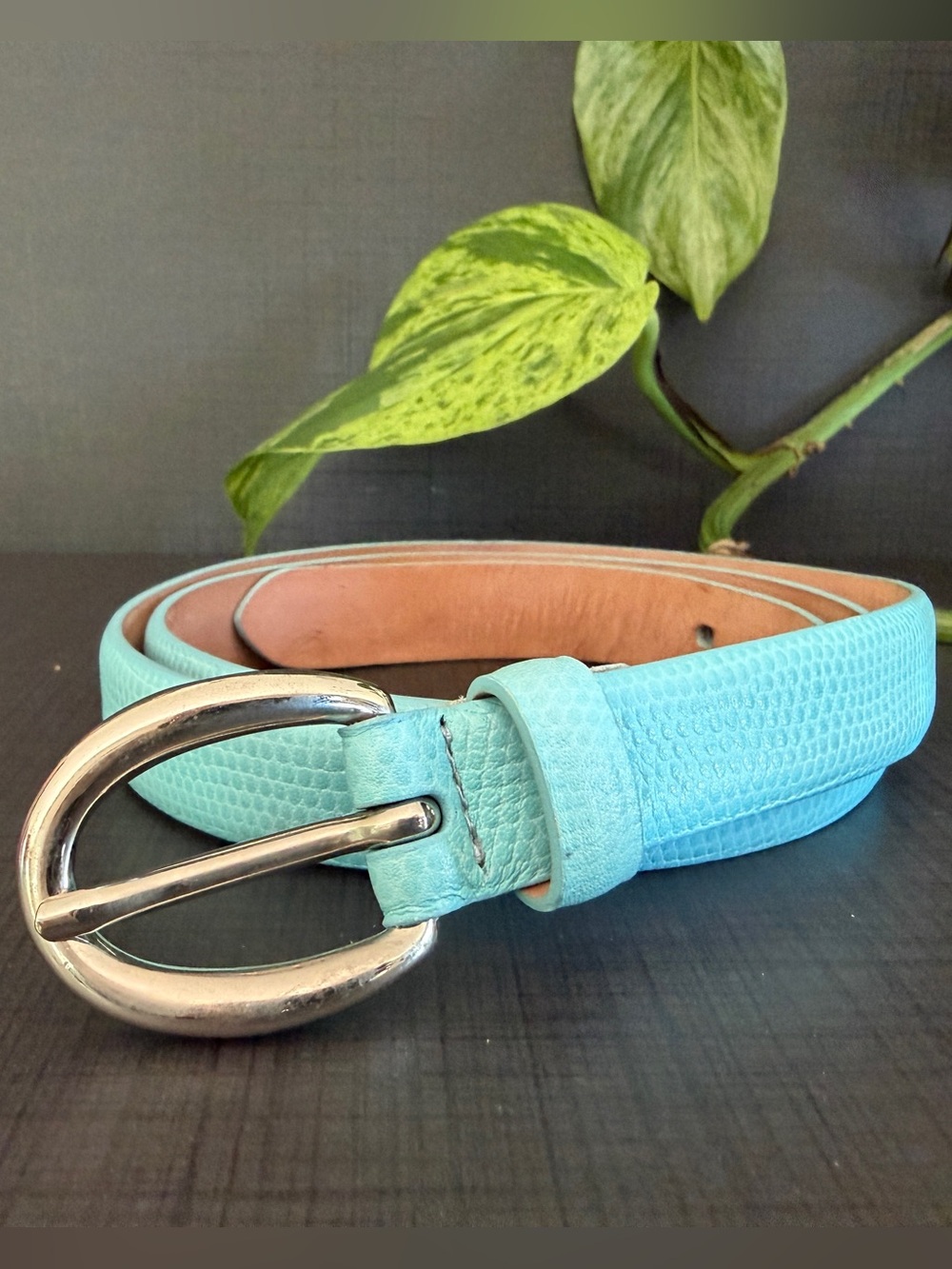 Talbots Vintage Textured Leather Belt Med Aqua Tiffany Blue Silver 90s coastal